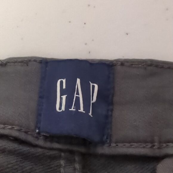GAP Gray Khaki  - Picture 5 of 7